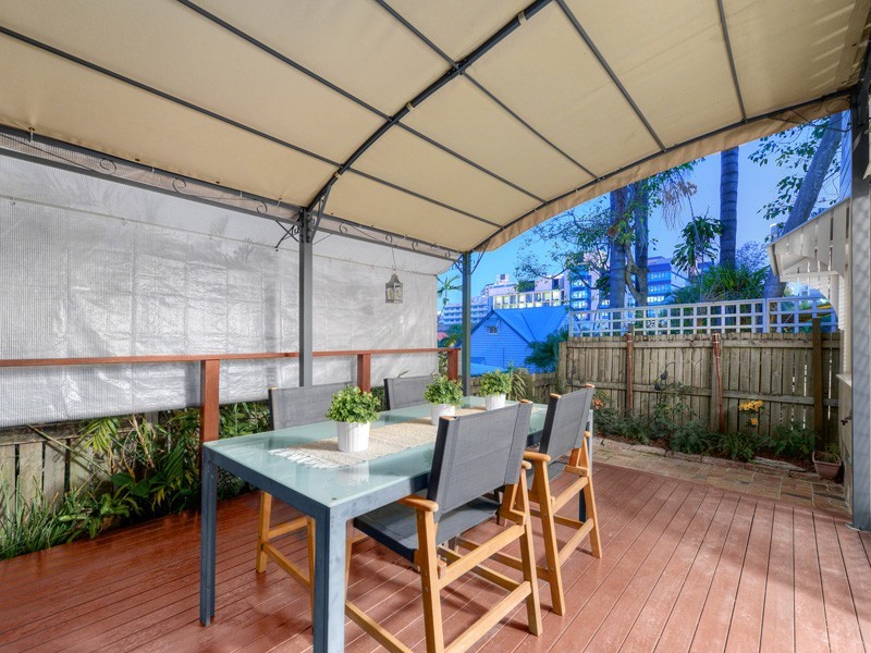 37 Parish Street, Spring Hill QLD 4000