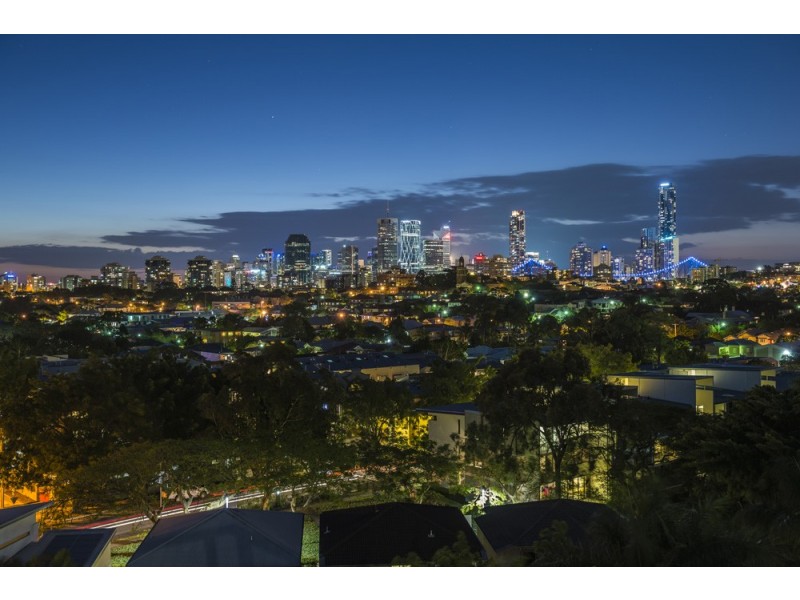 1831/22 Refinery Parade, New Farm QLD 4005