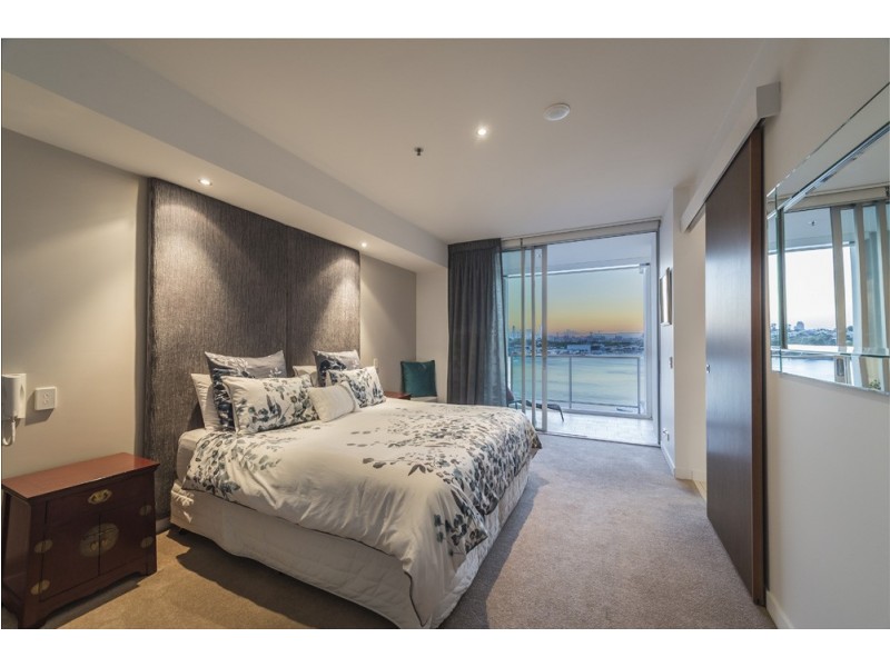 35 – 37 Harbour Road, Hamilton QLD 4007