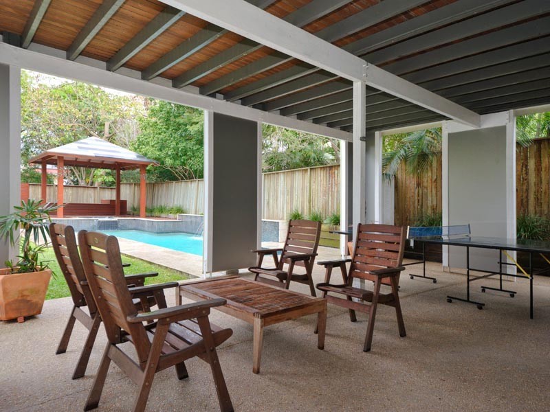 477 Cavendish Rd, Coorparoo QLD 4151