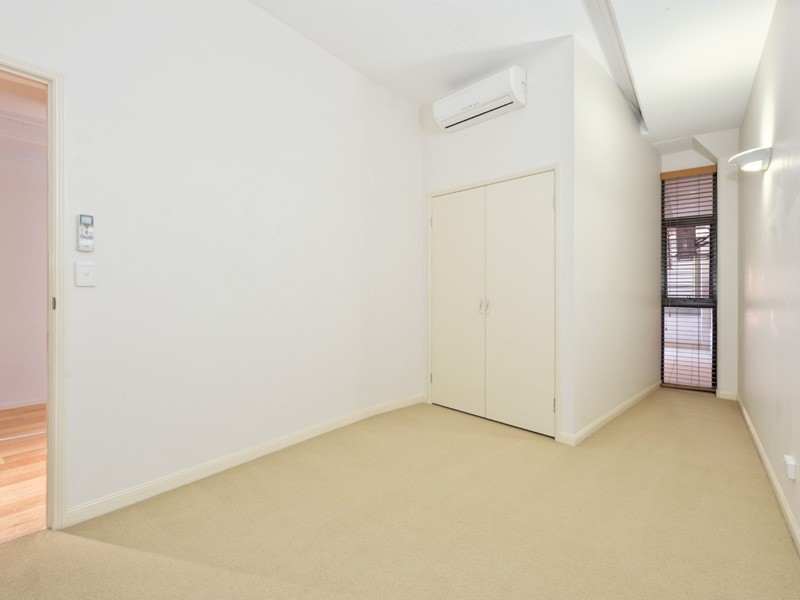 106/24 Macquarie Street, Teneriffe QLD 4005