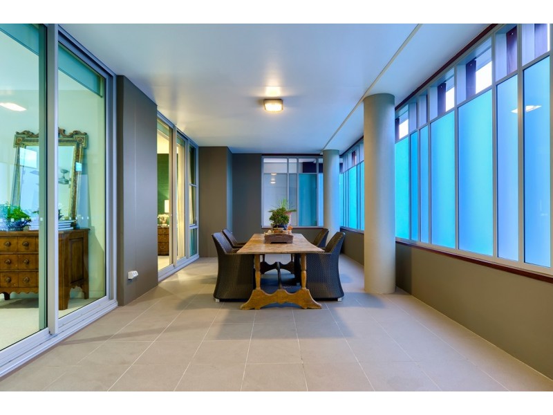 4202/205 King Arthur Terrace, Tennyson QLD 4105