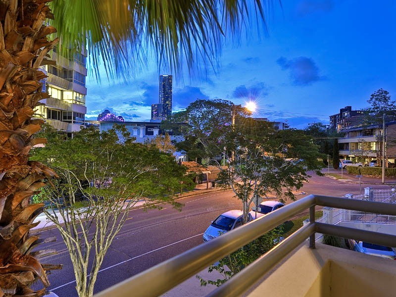 3/72 MORAY STREET, New Farm QLD 4005