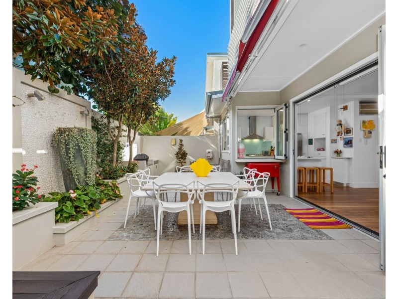 26 Hickey Street, New Farm QLD 4005