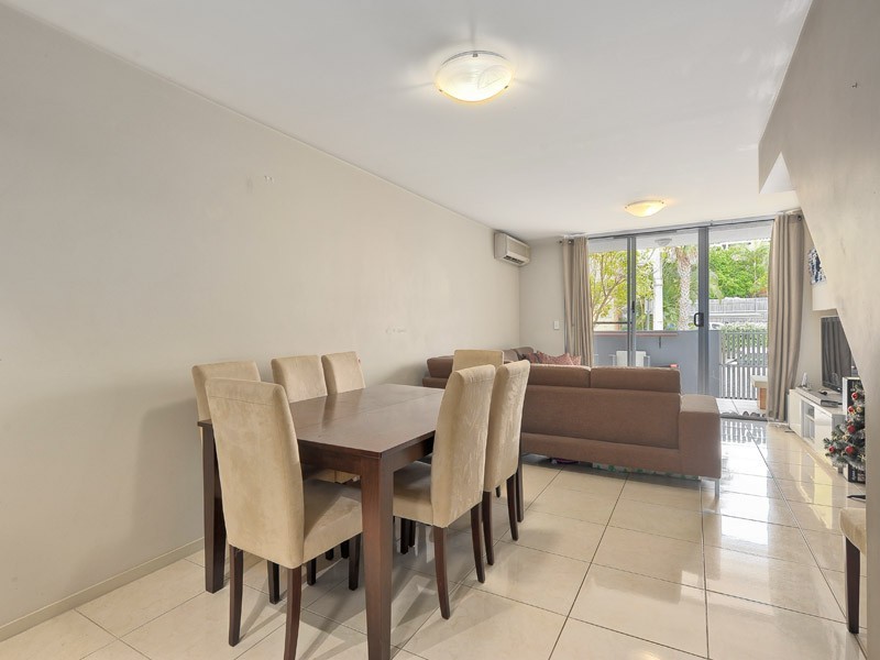 20/10 Vernon Terrace, Teneriffe QLD 4005