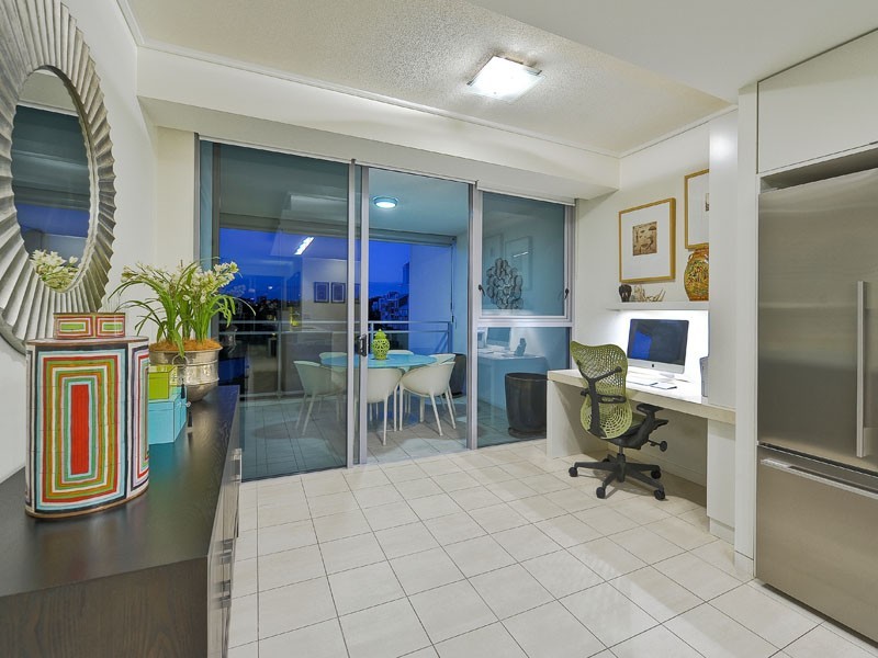 4521/40 Hollins Crescent, New Farm QLD 4005