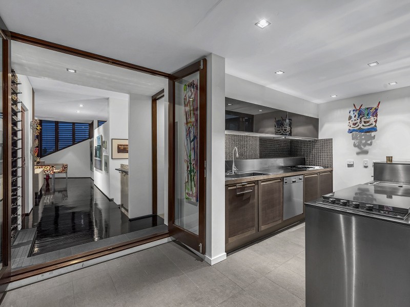 41 Upper Cairns Terrace, Paddington QLD 4064