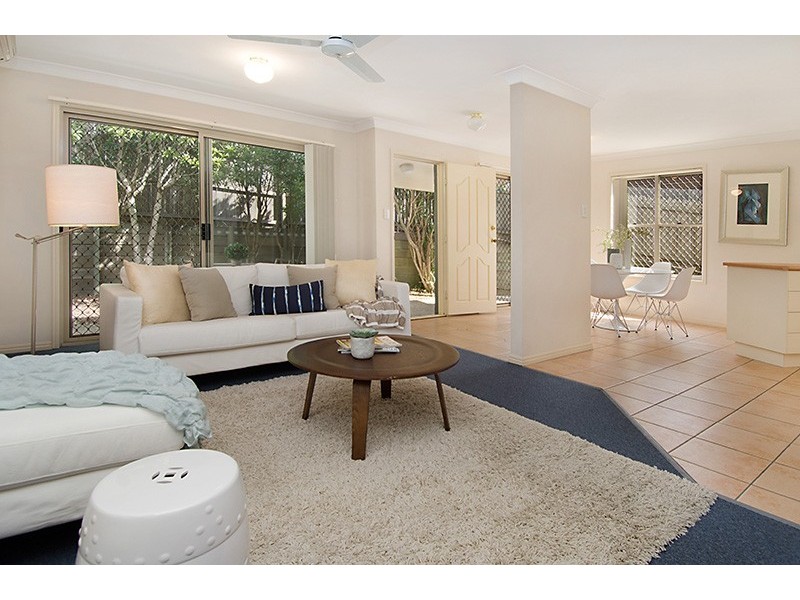 1/29 Oatland Crescent, Holland Park QLD 4121