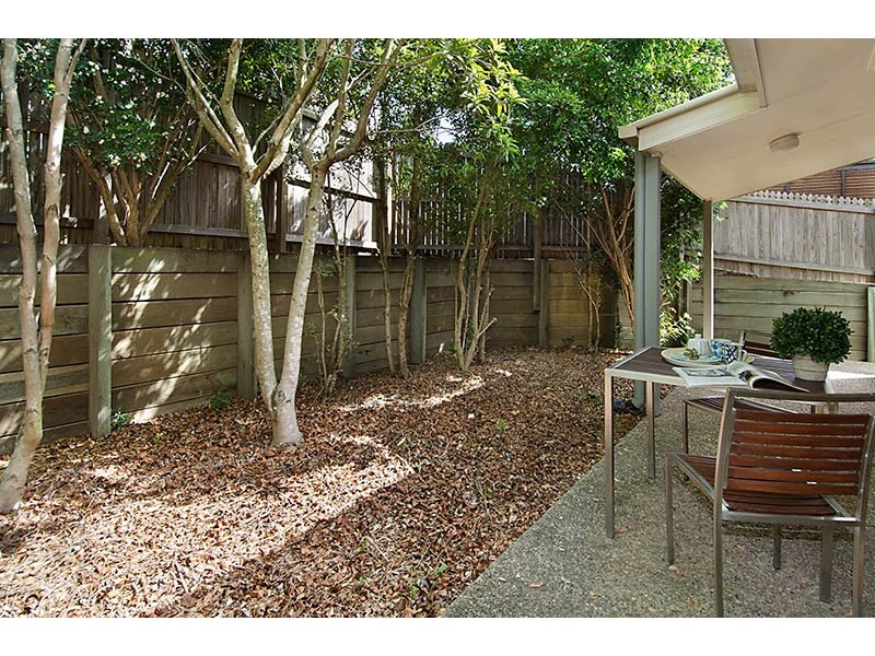 1/29 Oatland Crescent, Holland Park QLD 4121