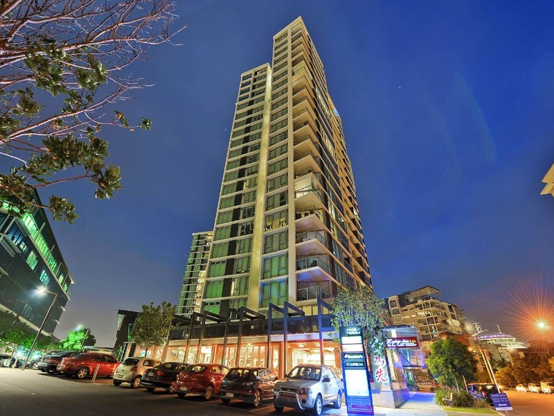 10306/8 Harbour Road, Hamilton QLD 4007