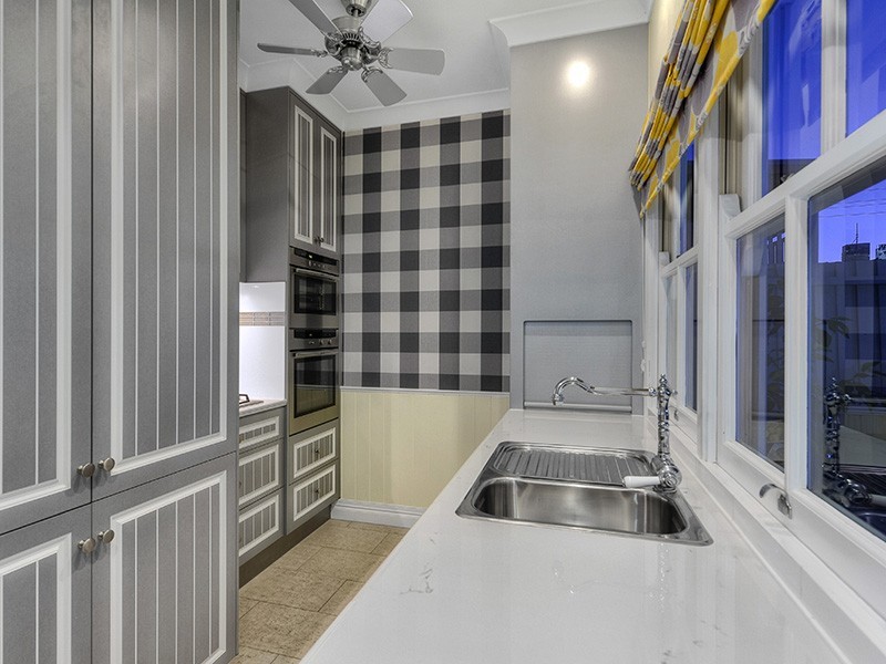 100a ANNIE STREET, New Farm QLD 4005