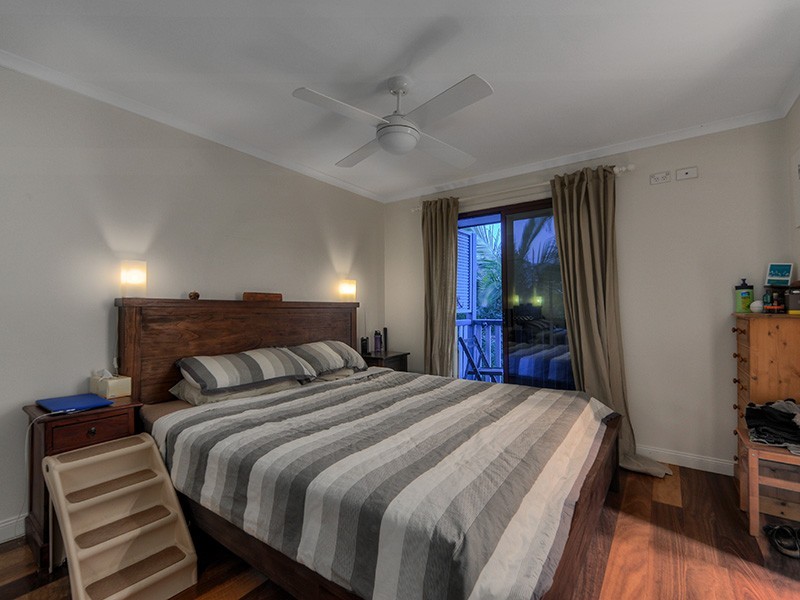 1/6 Hoogley Street, West End QLD 4101