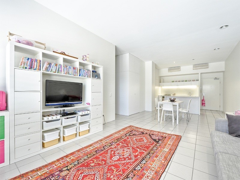 326/38 Skyring Terrace, Teneriffe QLD 4005