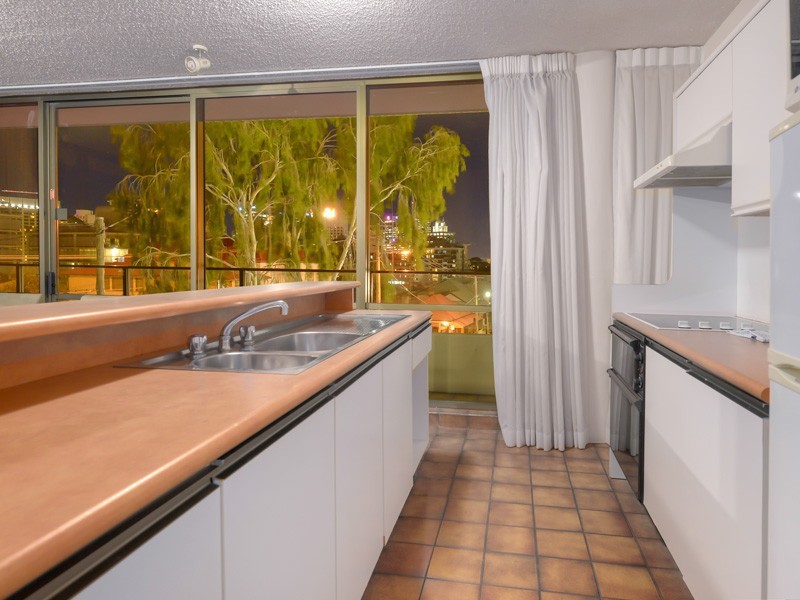 205/32 LEICHHARDT ST, Spring Hill QLD 4000