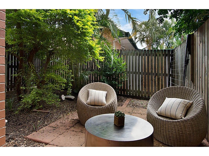 16/90 Chester Road, Annerley QLD 4103