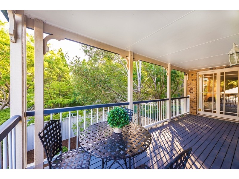 15 Tipuana Place, Bardon QLD 4065