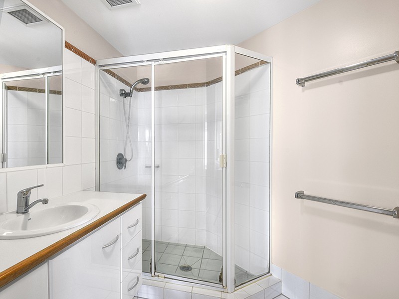 33/135 Macquarie Street, Teneriffe QLD 4005