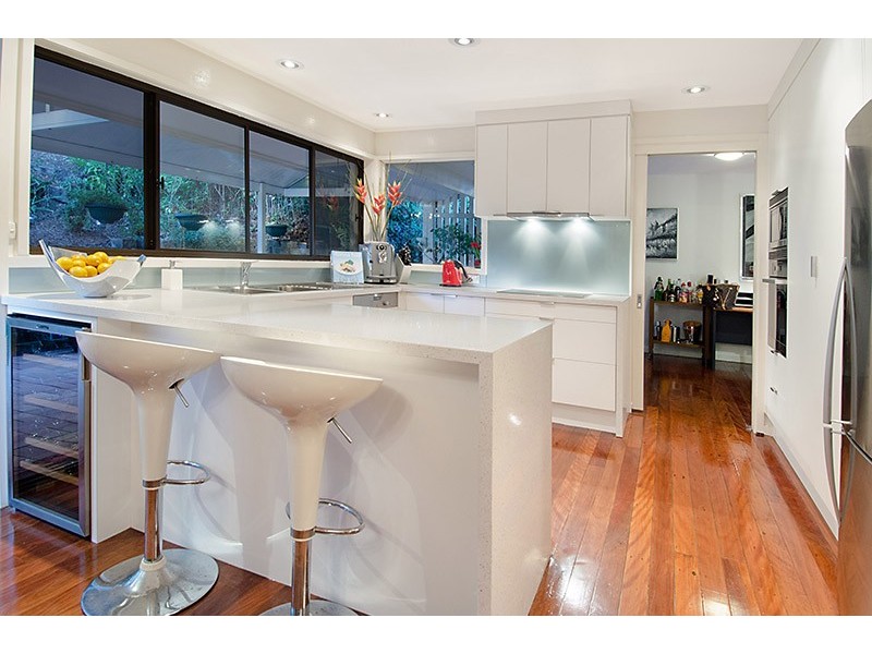 40 Fairweather Street, Kenmore QLD 4069