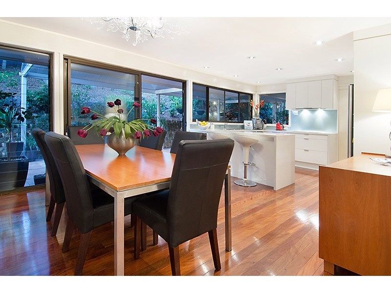 40 Fairweather Street, Kenmore QLD 4069