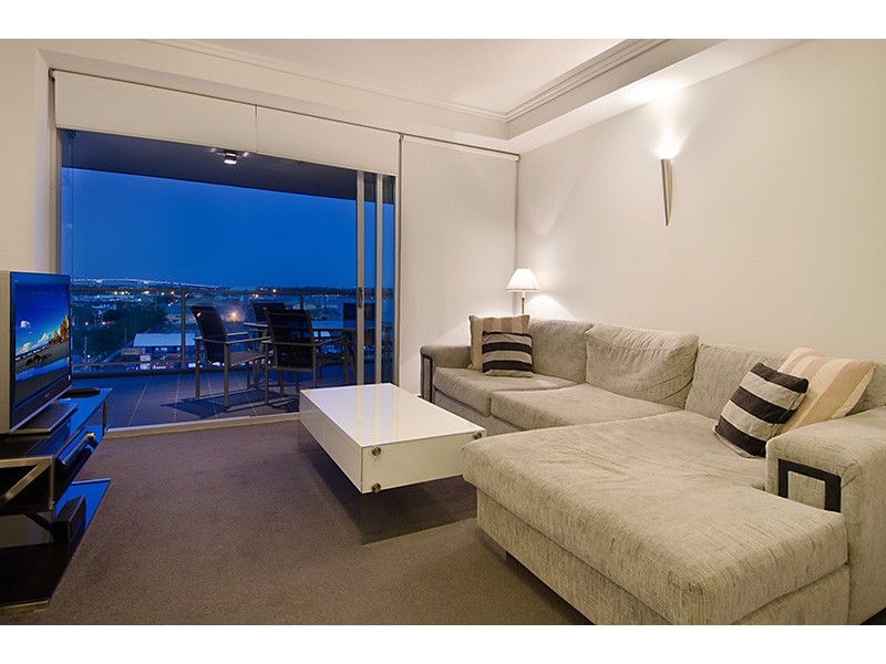 877/43 Hercules Street, Hamilton QLD 4007