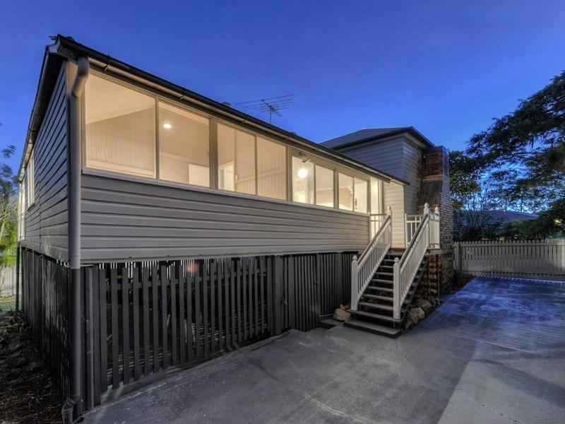 19 Kitson Street, Morningside QLD 4170