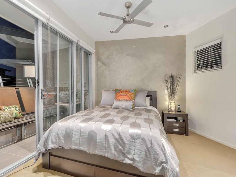 4/28-42 ANNIE STREET, New Farm QLD 4005