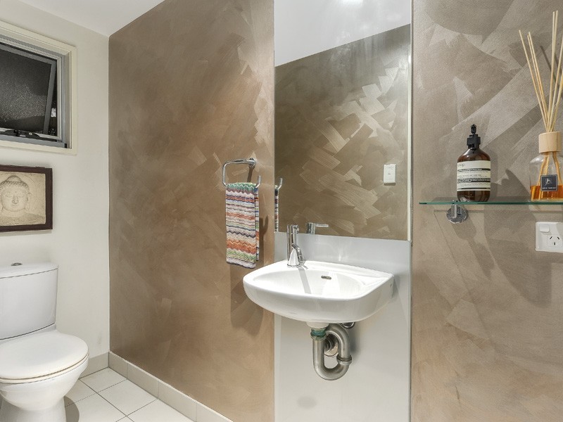 4/28-42 ANNIE STREET, New Farm QLD 4005