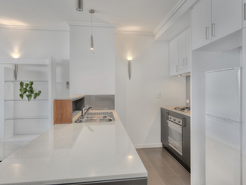 889/43 Hercules Street, Hamilton QLD 4007