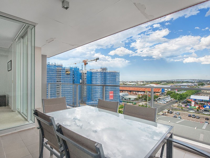 889/43 Hercules Street, Hamilton QLD 4007