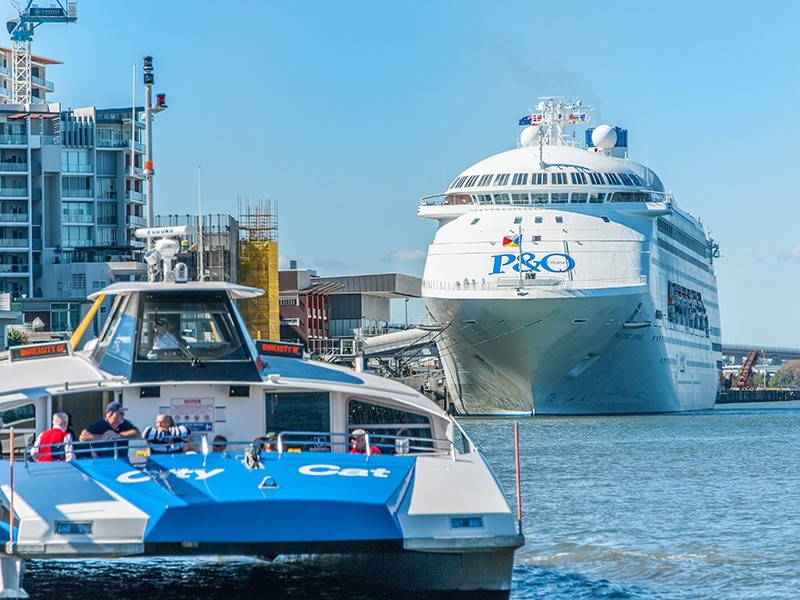 889/43 Hercules Street, Hamilton QLD 4007