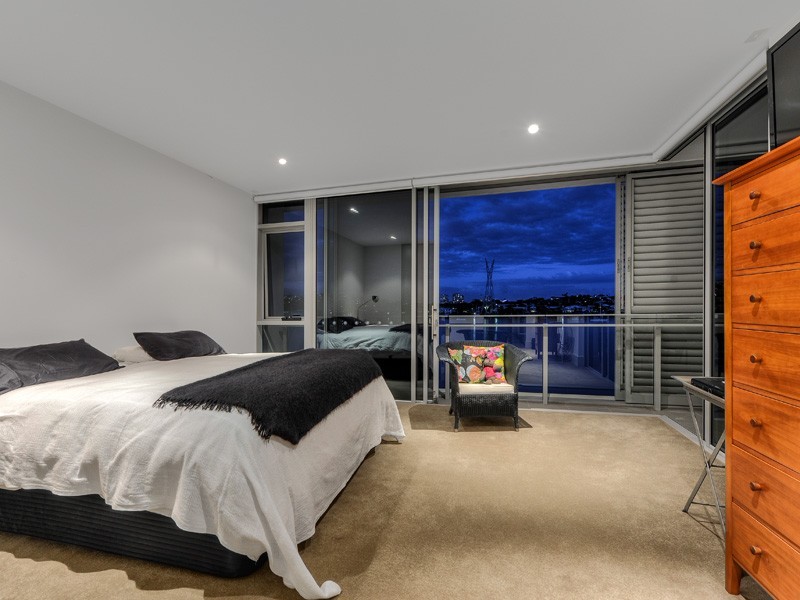 241/1 NEWSTEAD TERRACE, Newstead QLD 4006