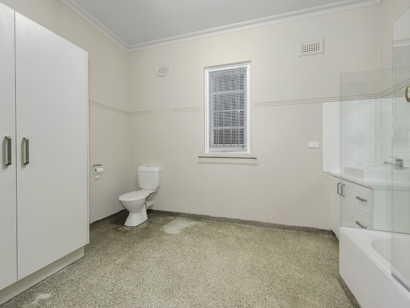 34 LLEWELLYN STREET, New Farm QLD 4005