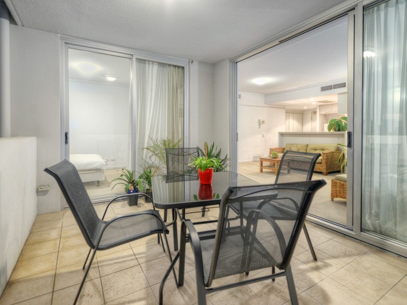 120/51 HOPE ST, Spring Hill QLD 4000