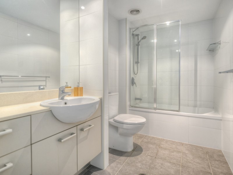 120/51 HOPE ST, Spring Hill QLD 4000