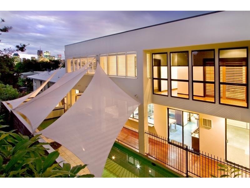 165 TERRACE STREET, New Farm QLD 4005