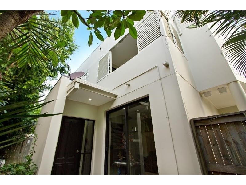 165 TERRACE STREET, New Farm QLD 4005