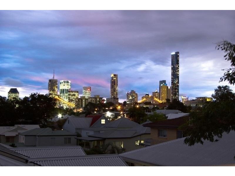 165 TERRACE STREET, New Farm QLD 4005