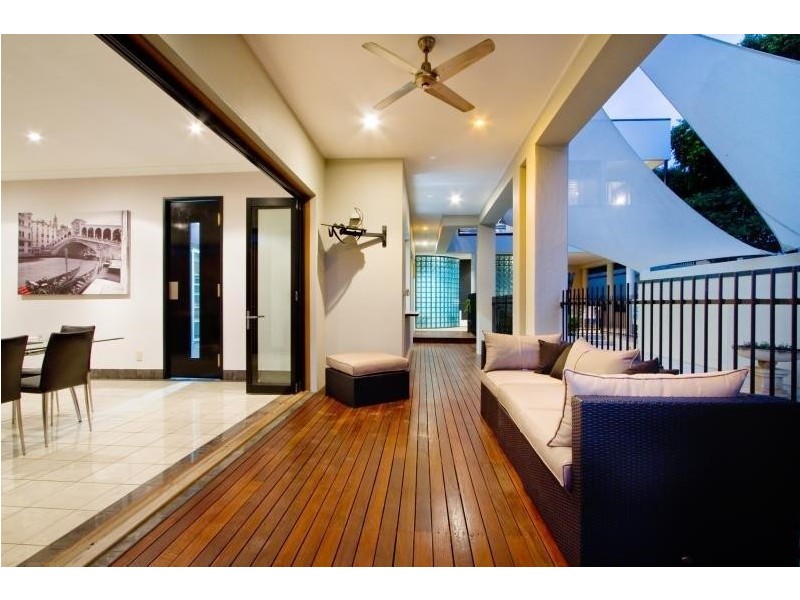 165 TERRACE STREET, New Farm QLD 4005