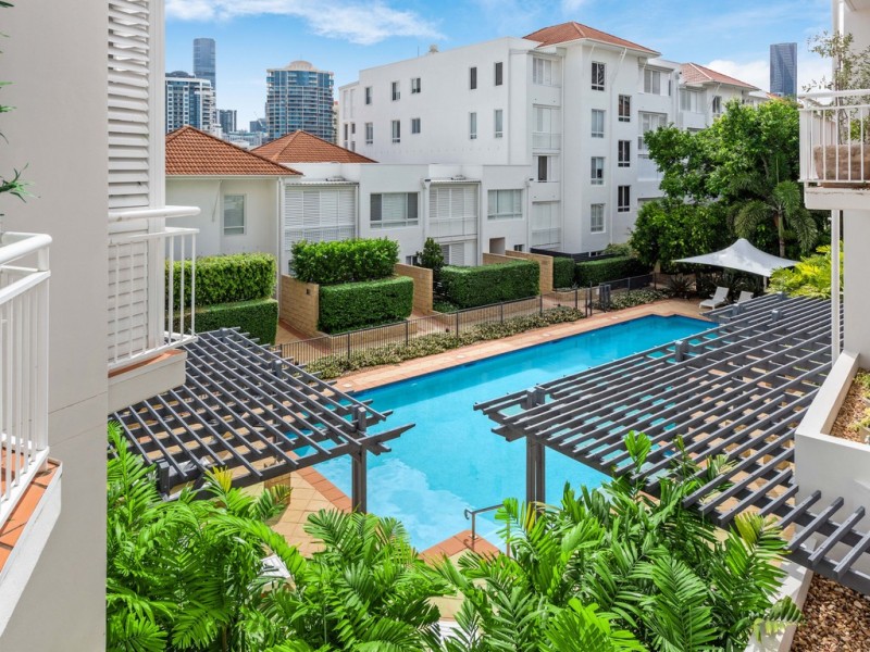 37/6 Merthyr Road, New Farm QLD 4005