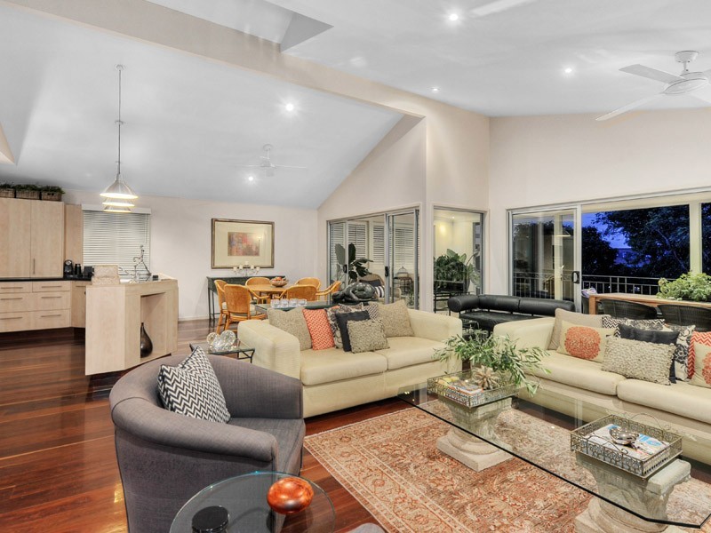 14 Walker Avenue, New Farm QLD 4005
