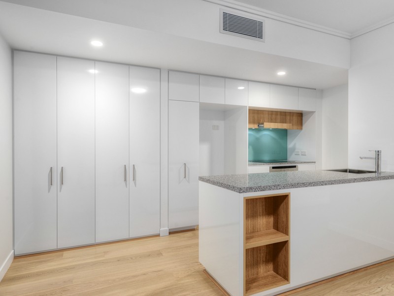 515/113 Commercial Road, Teneriffe QLD 4005