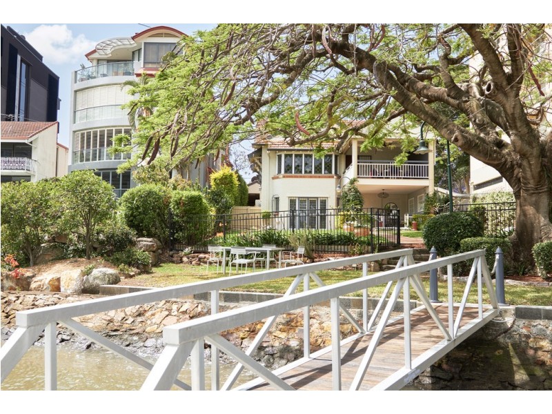 17 Griffith Street, New Farm QLD 4005