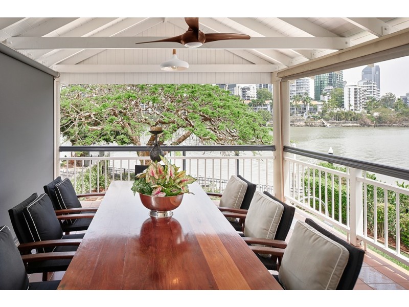 17 Griffith Street, New Farm QLD 4005