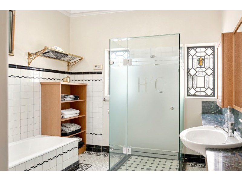 17 Griffith Street, New Farm QLD 4005