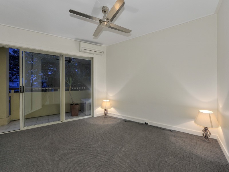 4/73 Oxlade Drive, New Farm QLD 4005