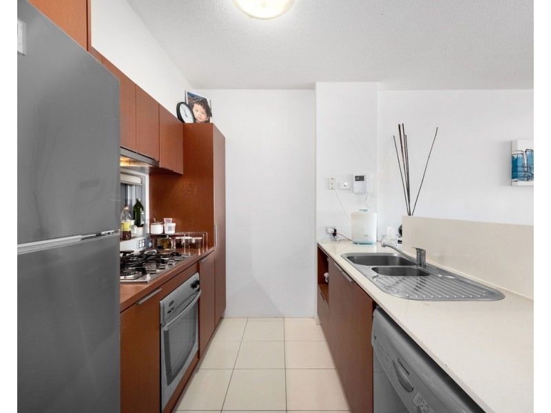 21/170 Leichhardt Street, Spring Hill QLD 4000