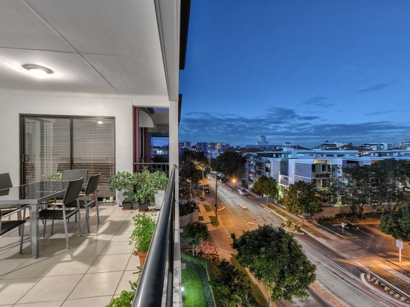 17/140 Sydney Street, New Farm QLD 4005