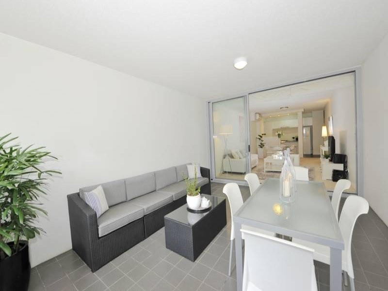 214/71 Beeston Street, Teneriffe QLD 4005