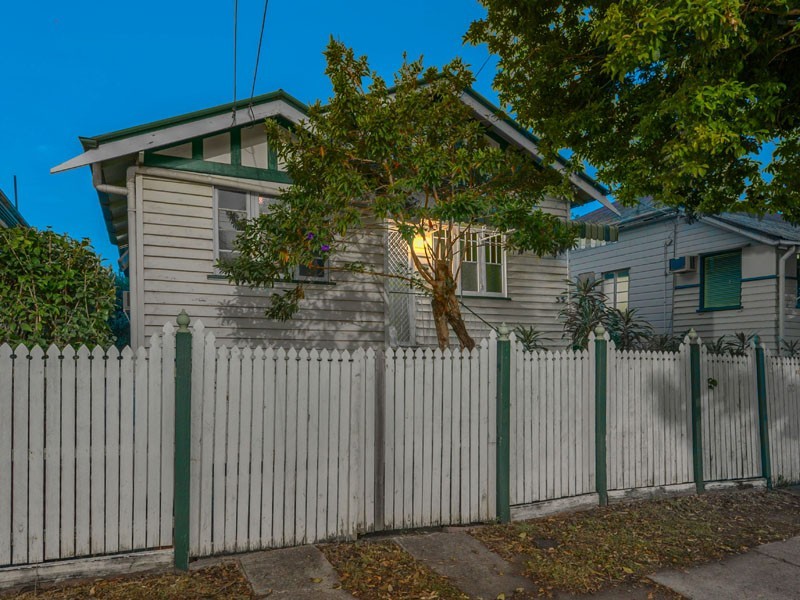 35 Latrobe Street, East Brisbane QLD 4169