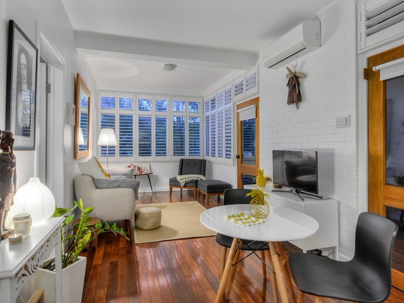 2/52 MARK STREET, New Farm QLD 4005